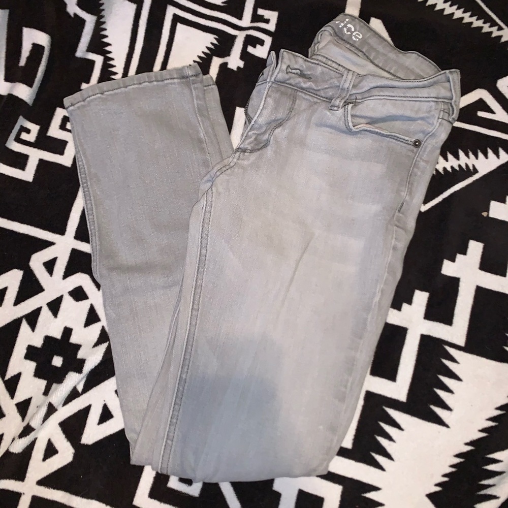 Women’s jeans